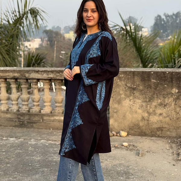 Nooré Saaz – Black & Blue Embroidered Pheran