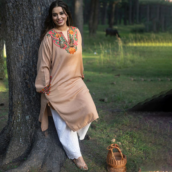 Autumn Beige Pheran | Hand Embroidered