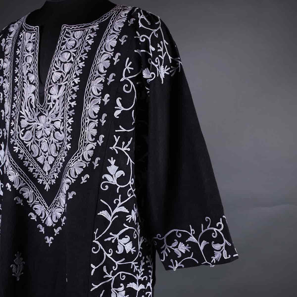 Black Base White Aari Embroidery Woolen Phiran