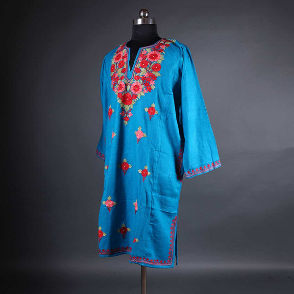 Azure Blue Floral Design Aari Embroidery Woolen Phiran